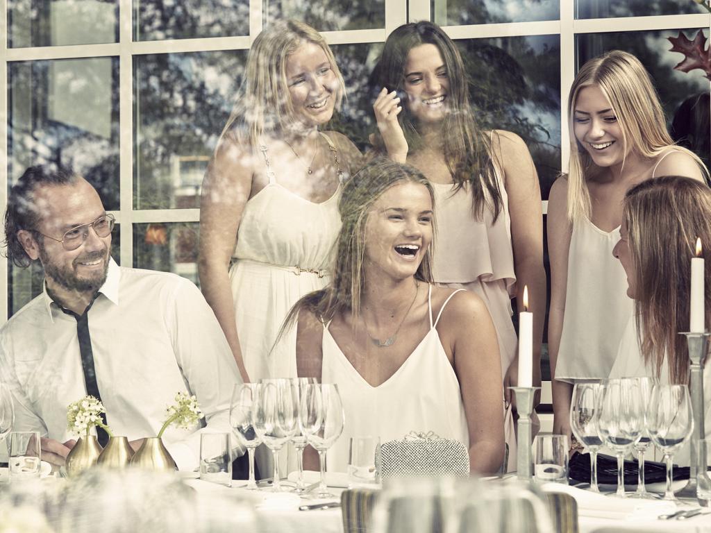 Naeaes Fabriker Hotell & Restaurang Tollered Dış mekan fotoğraf